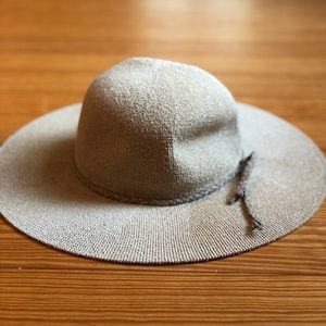 Sun hat! Never used.